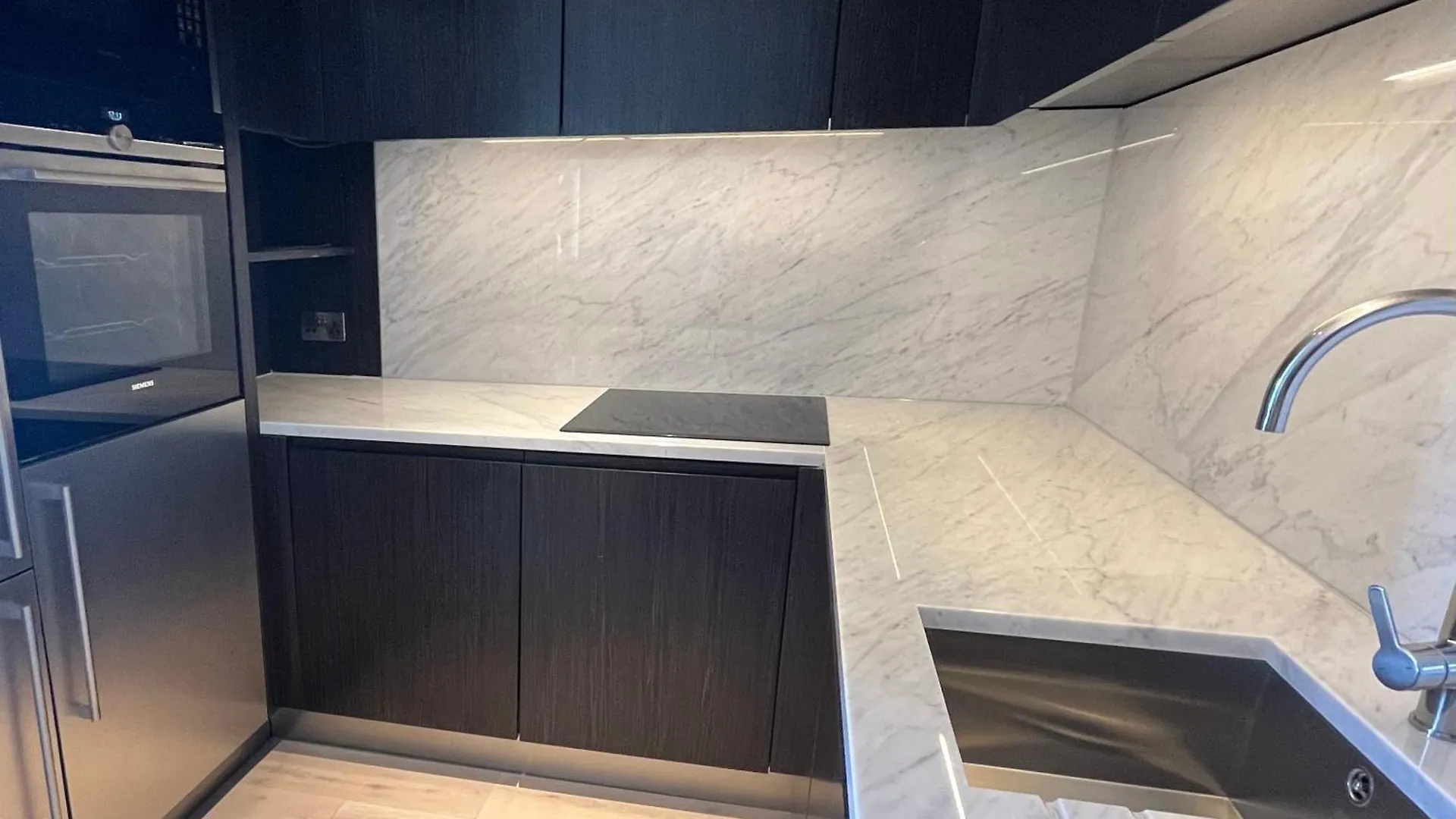 Luxury City Apartment In Canary Wharf City Centre With Private Balcony, And 360 Skyline City View London United Kingdom